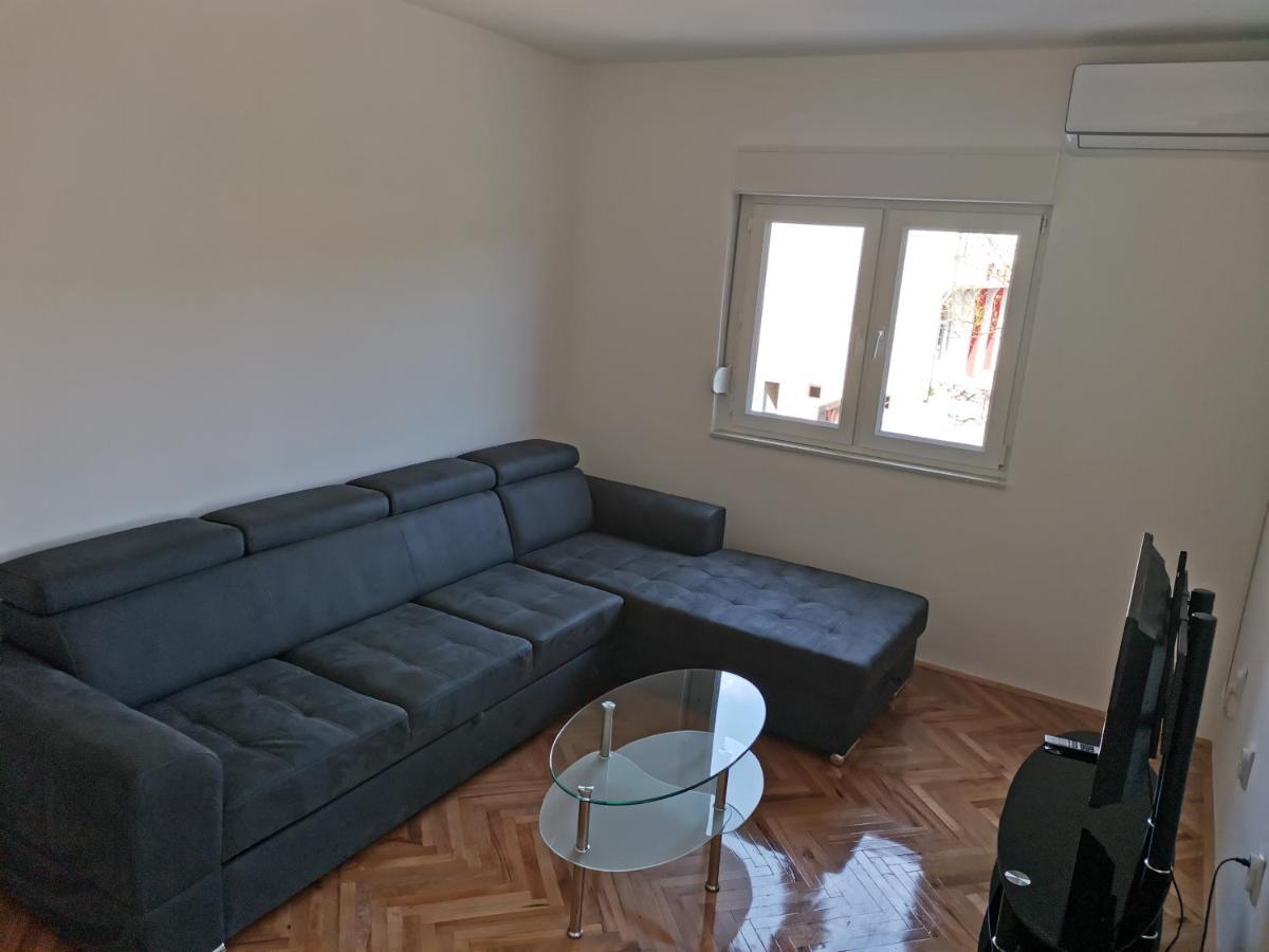Ad Apartman Bileća Exterior foto